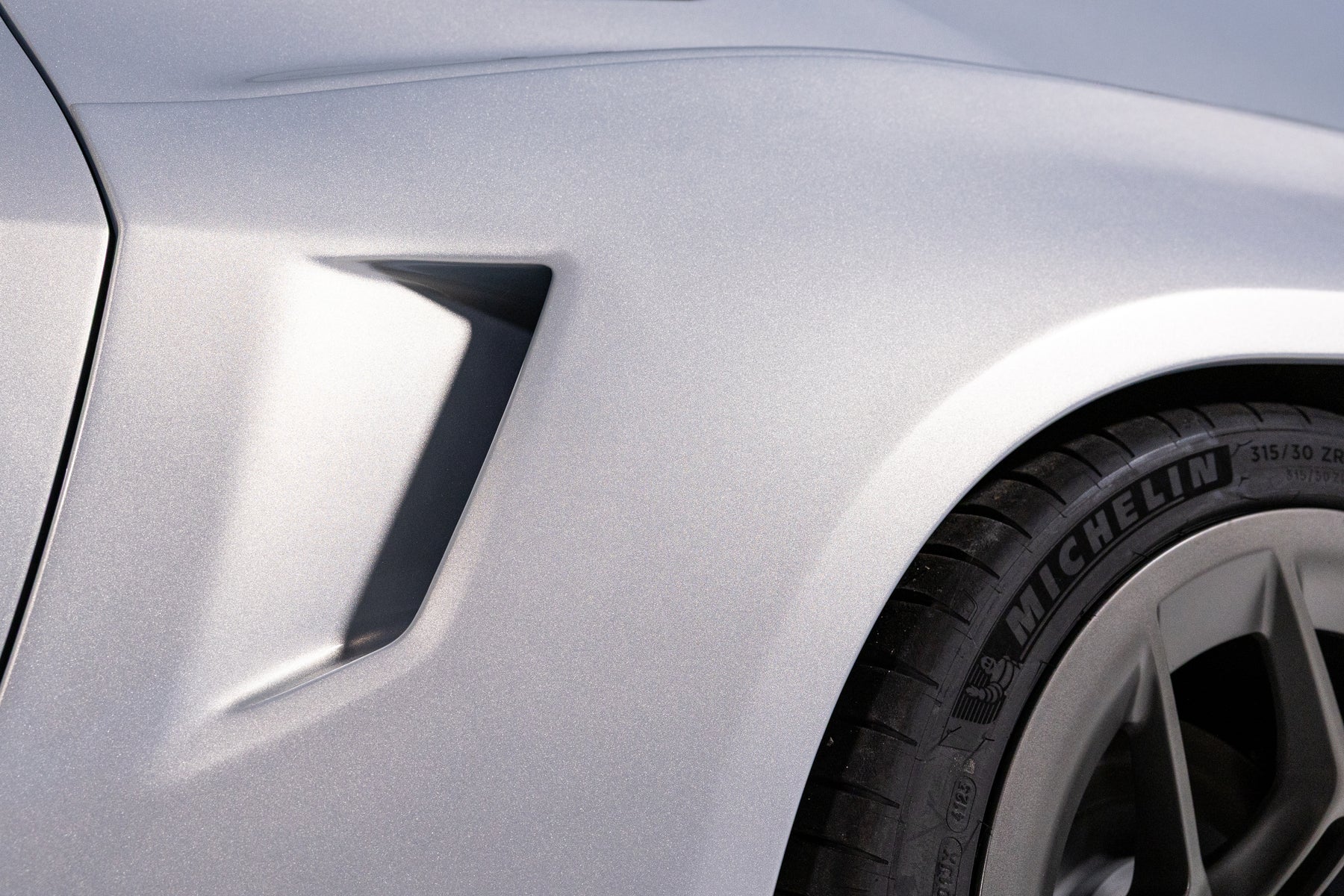 2026-Mustang-RTR-Spec-5-8